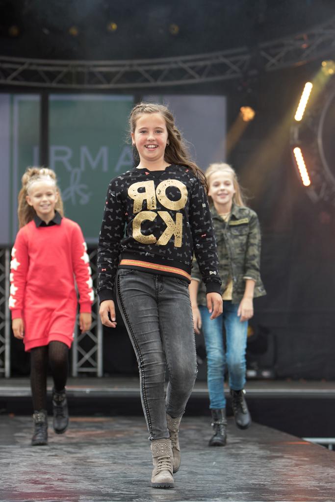 Modeshow2017 1A 098.jpg